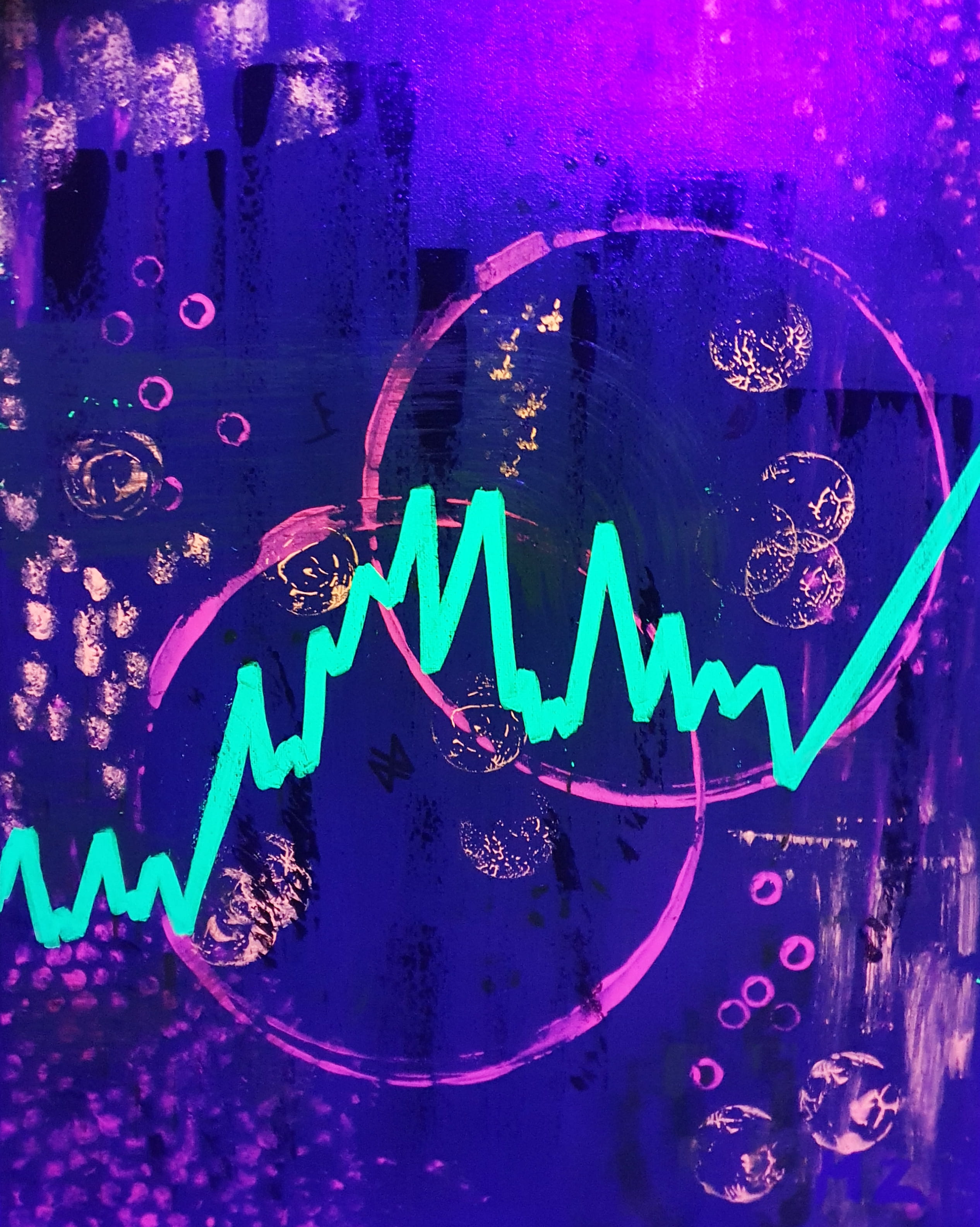 Green UV painting